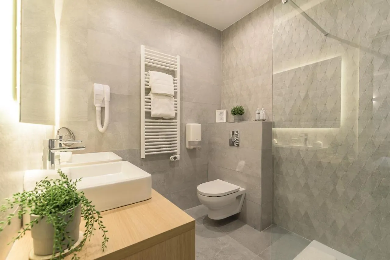 Fasthotel Biarritz Bidart Cote-Basque - Un Hotel Fh Collection
