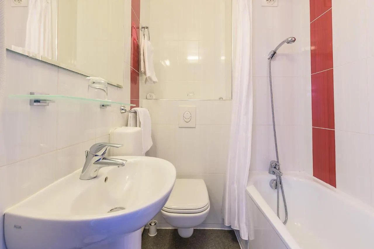 Fasthotel Biarritz Bidart Cote-Basque - Un Hotel Fh Collection