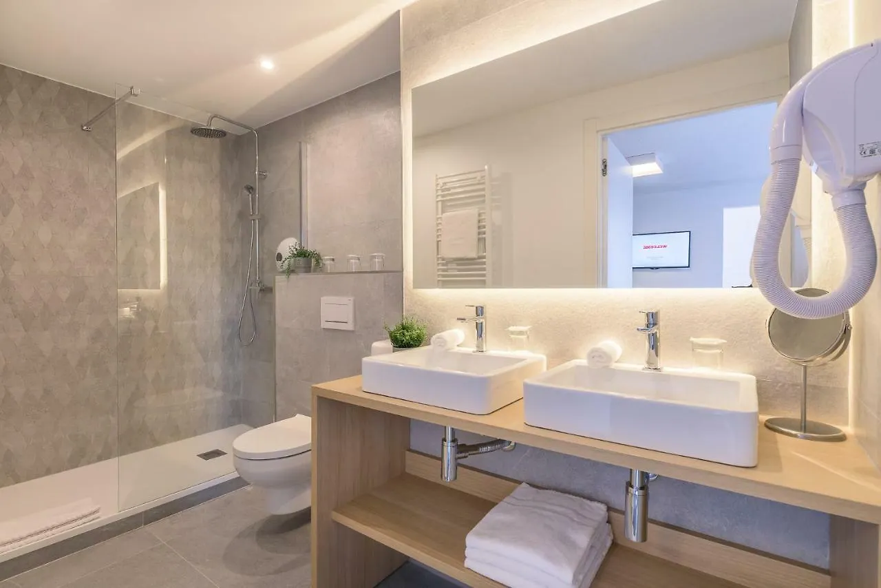 Fasthotel Biarritz Bidart Cote-Basque - Un Hotel Fh Collection 2*,